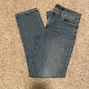 Light wash Lucky Brand jeans. Style 363 straight. Size 36x36.